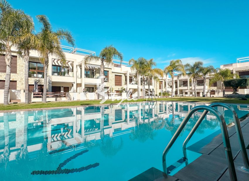 Resale - Apartament  - Torrevieja - Los Balcones - Los Altos del Edén