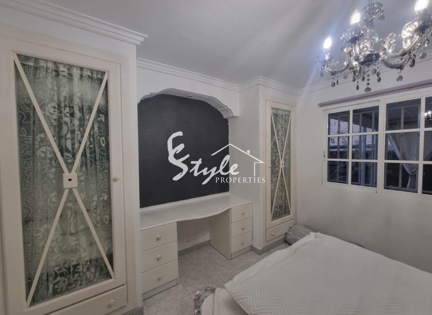 Resale - Apartament  - Torrevieja - Los Balcones
