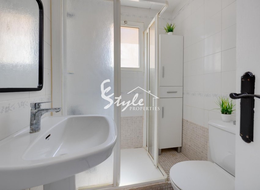 Resale - Apartament  - Torrevieja - Los Balcones