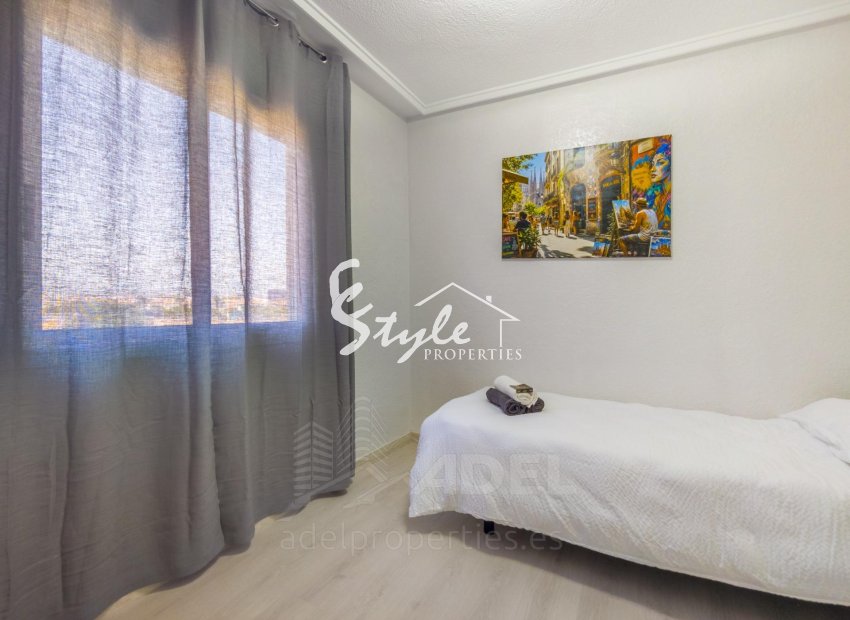 Resale - Apartament  - Torrevieja - Parque de las Naciones