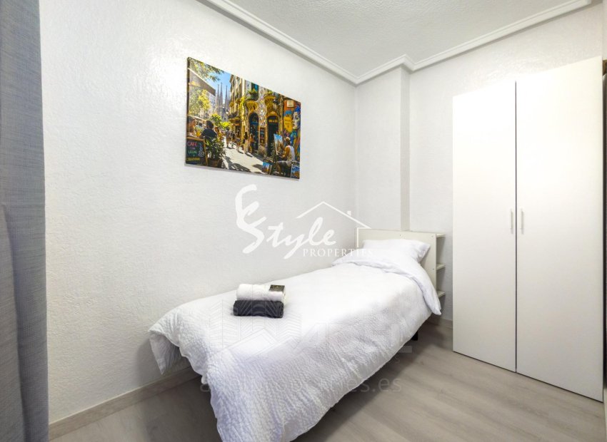 Resale - Apartament  - Torrevieja - Parque de las Naciones