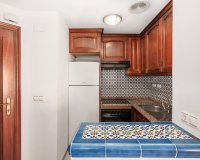 Resale - Apartament  - Torrevieja - Playa de los Locos