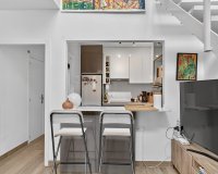 Resale - Apartament  - Torrevieja - Playa de los Locos