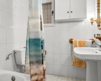 Resale - Apartament  - Torrevieja - Playa de los Locos