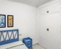 Resale - Apartament  - Torrevieja - Playa de los Locos
