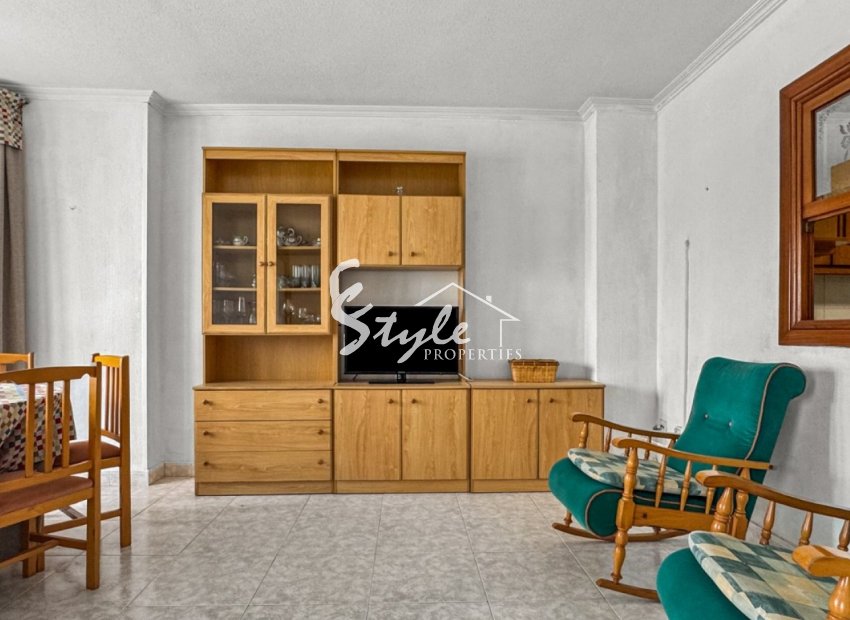 Resale - Apartament  - Torrevieja - Playa de los Locos