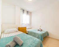 Resale - Apartament  - Torrevieja - Playa de los Locos