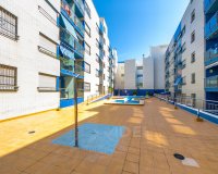 Resale - Apartament  - Torrevieja - Playa de los Locos