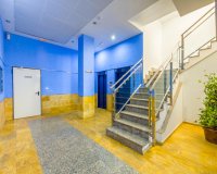 Resale - Apartament  - Torrevieja - Playa de los Locos