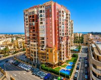 Resale - Apartament  - Torrevieja - Playa de los locos