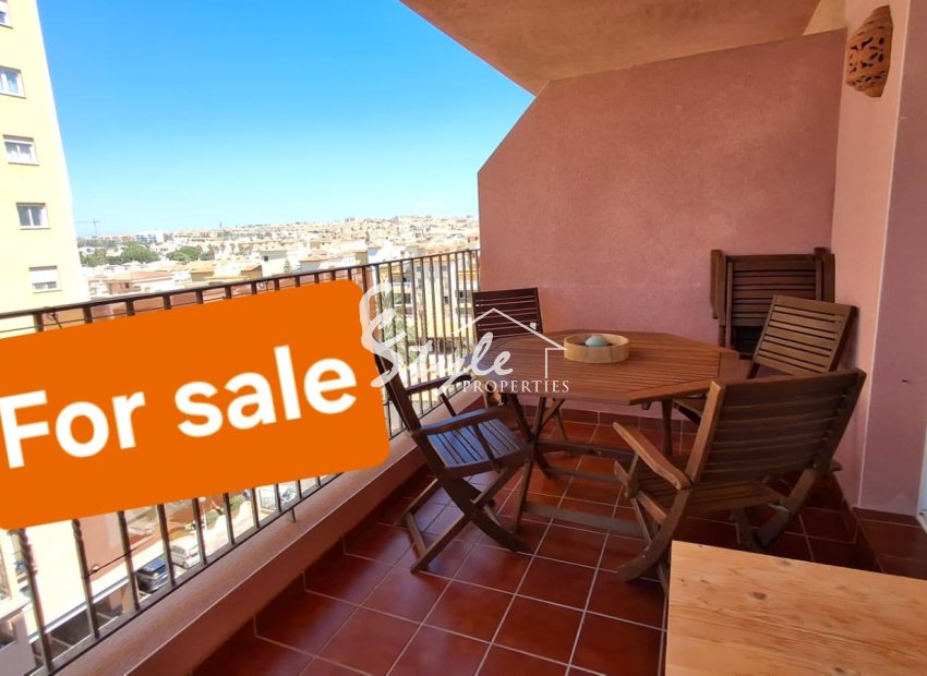 Resale - Apartament  - Torrevieja - Playa de los locos