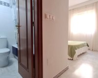 Resale - Apartament  - Torrevieja - Playa de los locos