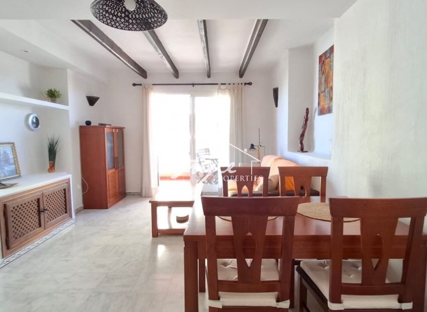 Resale - Apartament  - Torrevieja - Playa de los Locos