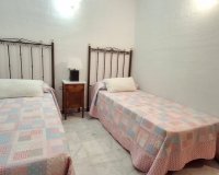 Resale - Apartament  - Torrevieja - Playa de los Locos