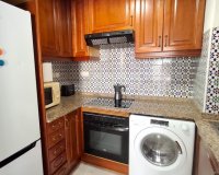Resale - Apartament  - Torrevieja - Playa de los Locos