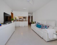 Resale - Apartament  - Torrevieja - Playa de los Locos