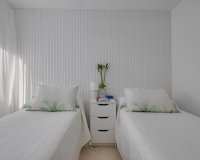 Resale - Apartament  - Torrevieja - Playa de los Locos