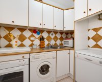 Resale - Apartament  - Torrevieja - Playa De Los Náufragos