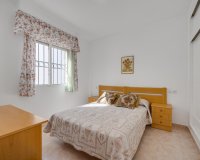 Resale - Apartament  - Torrevieja - Playa De Los Náufragos