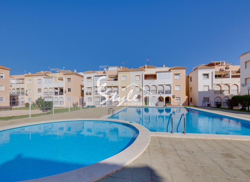 Resale - Apartament  - Torrevieja - Playa De Los Náufragos