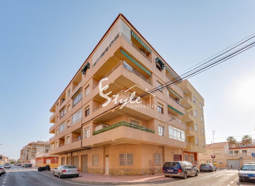 Resale - Apartament  - Torrevieja - Playa De Los Náufragos