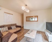 Resale - Apartament  - Torrevieja - Playa de los Naufragos