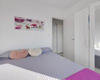 Resale - Apartament  - Torrevieja - Playa De Los Náufragos