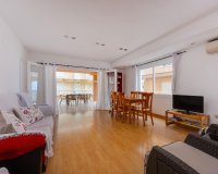 Resale - Apartament  - Torrevieja - Playa De Los Náufragos