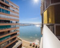 Resale - Apartament  - Torrevieja - Playa del Acequión