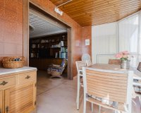 Resale - Apartament  - Torrevieja - Playa del Acequión