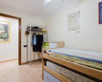 Resale - Apartament  - Torrevieja - Playa del Acequión