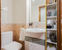 Resale - Apartament  - Torrevieja - Playa del Acequión