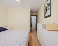 Resale - Apartament  - Torrevieja - Playa del Acequión