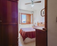 Resale - Apartament  - Torrevieja - Playa del Acequión