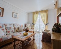 Resale - Apartament  - Torrevieja - Playa del Acequión