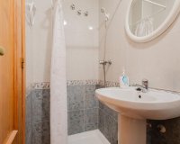 Resale - Apartament  - Torrevieja - Playa del Acequión