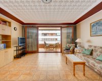Resale - Apartament  - Torrevieja - Playa del Acequión