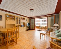 Resale - Apartament  - Torrevieja - Playa del Acequión
