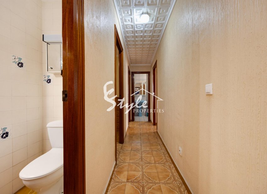Resale - Apartament  - Torrevieja - Playa del Acequión
