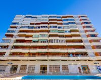Resale - Apartament  - Torrevieja - Playa del Acequión