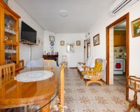 Resale - Apartament  - Torrevieja - Playa del Acequión