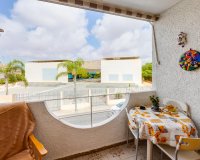 Resale - Apartament  - Torrevieja - Playa del Acequión