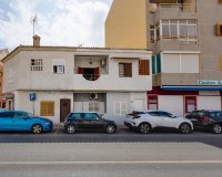 Resale - Apartament  - Torrevieja - Playa del Acequión