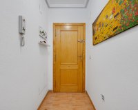 Resale - Apartament  - Torrevieja - Playa del Acequión