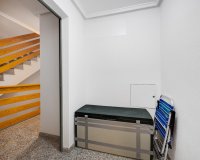 Resale - Apartament  - Torrevieja - Playa del Acequión