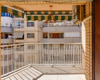 Resale - Apartament  - Torrevieja - Playa del Acequión