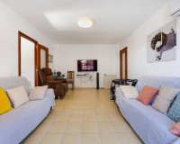 Resale - Apartament  - Torrevieja - Playa del Acequión