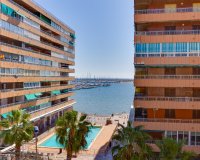 Resale - Apartament  - Torrevieja - Playa del Acequión