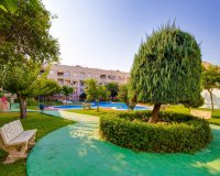 Resale - Apartament  - Torrevieja - Playa del Acequión