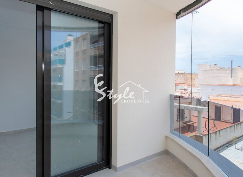 Resale - Apartament  - Torrevieja - Playa del Cura